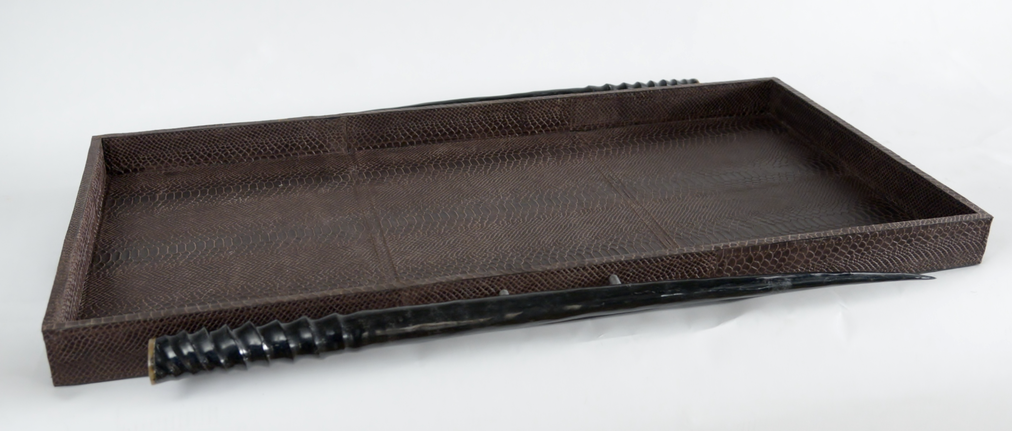 Snake PU Tray with Gemsbok Handles - NetDécor 
