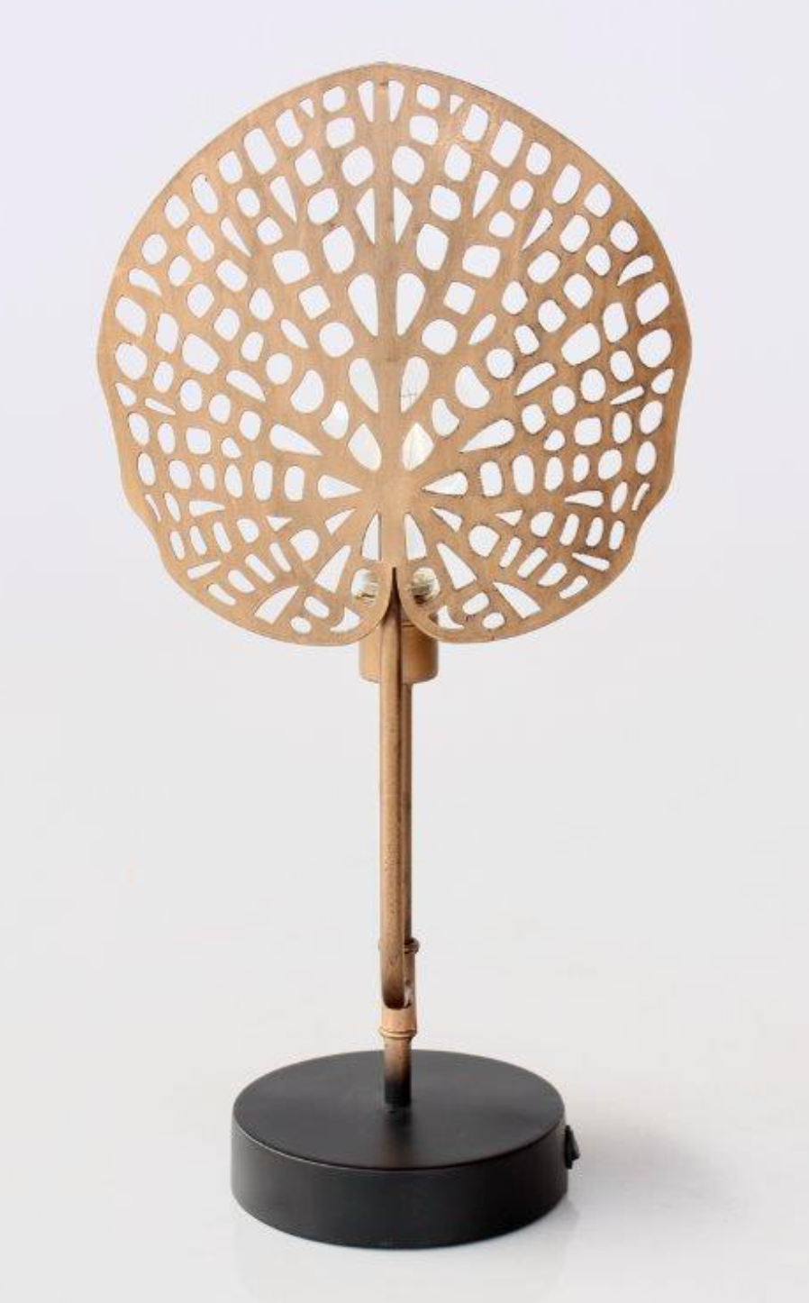 LED BATTERY OPERATED SEAWEED METAL LIGHT - NetDécor 