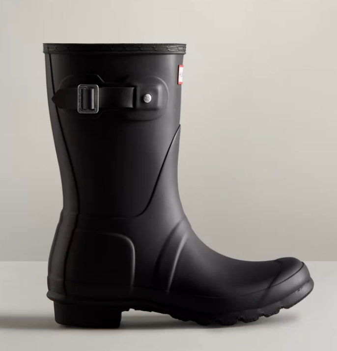 Hunter rain boots best sale short black