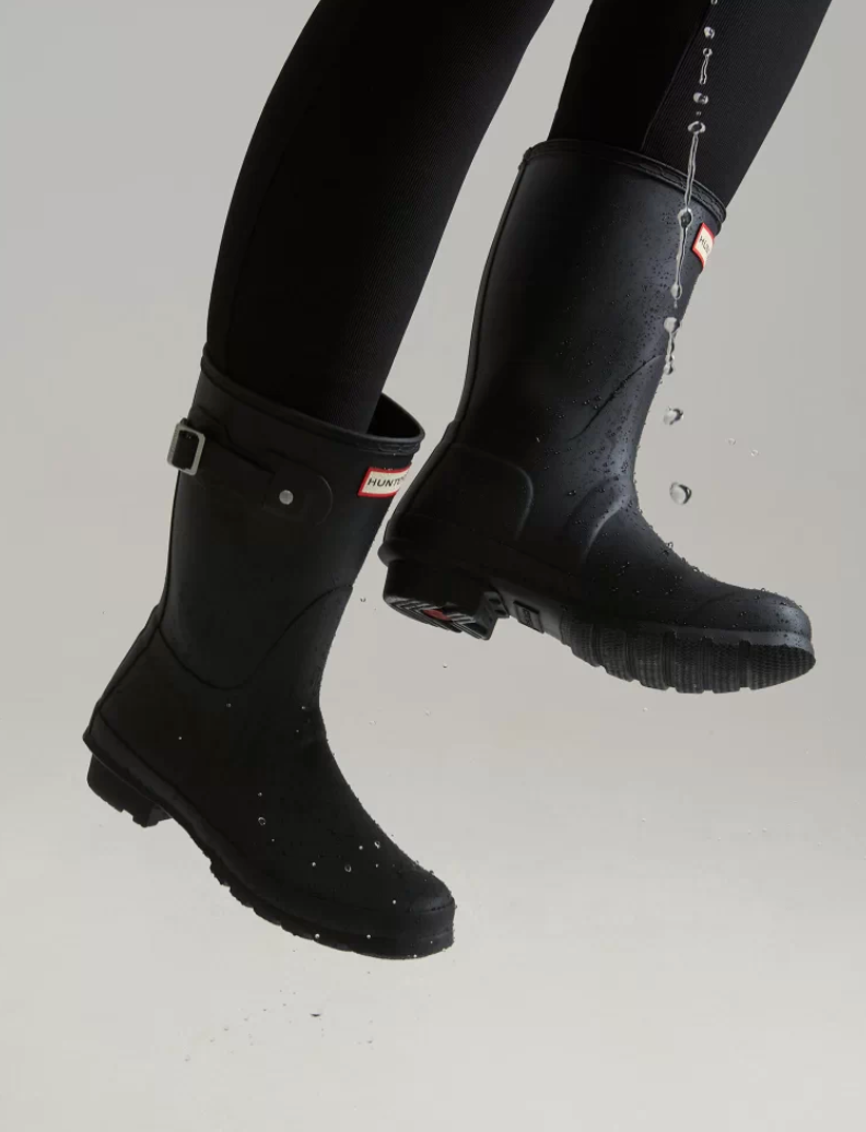 Black hunter boots sales short