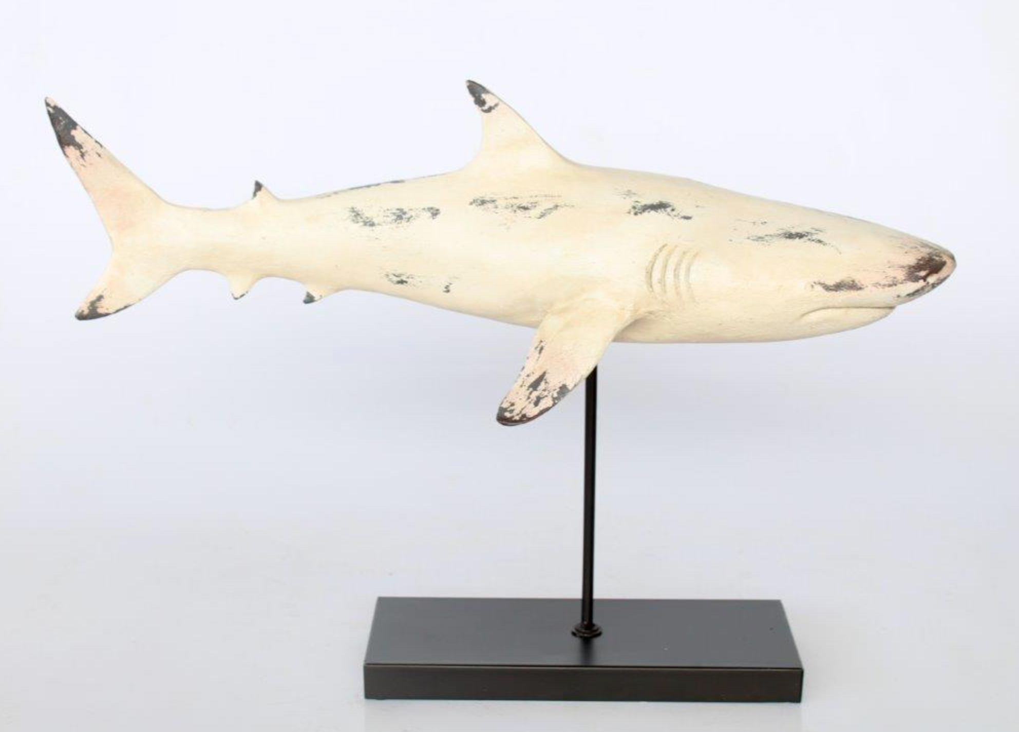 White Shark on stand - NetDécor 