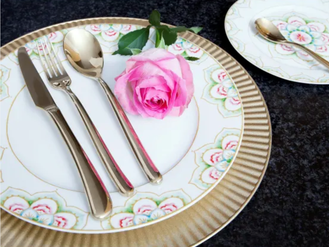 Private Collection Buddha Gold Cutlery Set - NetDécor 