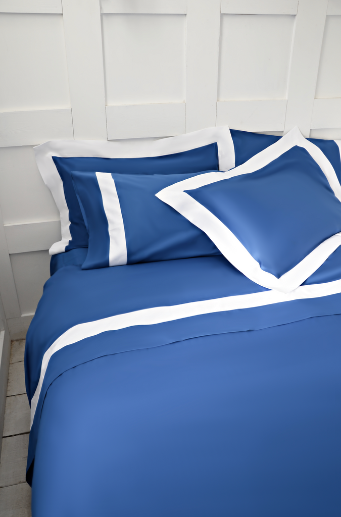 Sateen Kilkeel Marjorelle Blue and White  Standard Pillowcase - NetDécor 