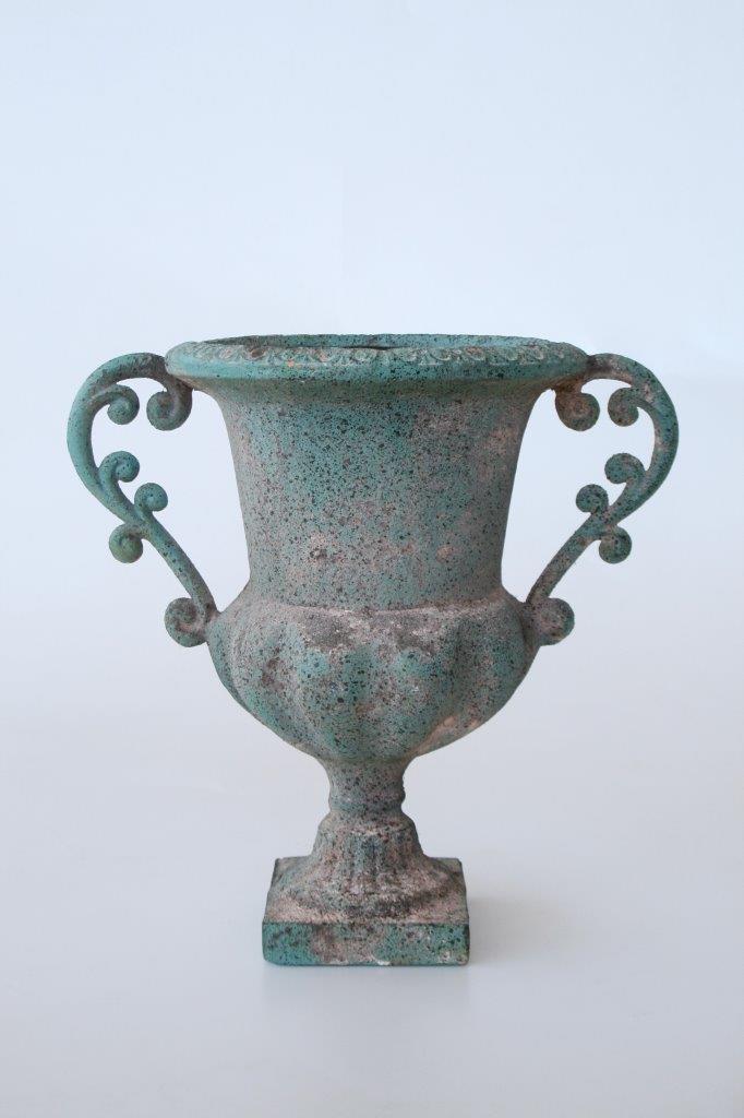 Urn with Iron Handles - NetDécor 