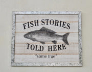 WOODEN 'FISH STORIES' SIGN - NetDécor 