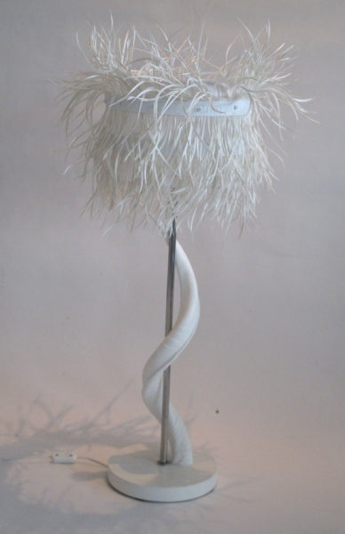 White Kudu Horn Lamp & White Splitgoose Feather Sh - NetDécor 