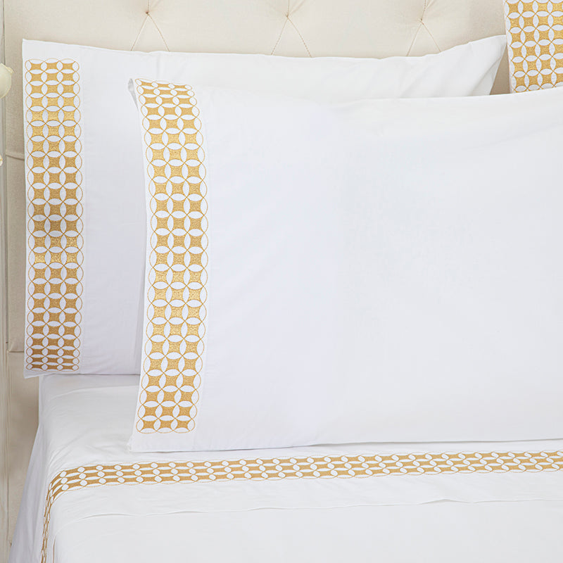 Cavacus White Gold Standard Pillowcase - NetDécor 