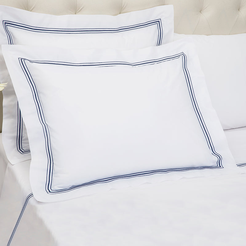 Percale Hurlingham White Cobalt Oxford Pillowcase - NetDécor 