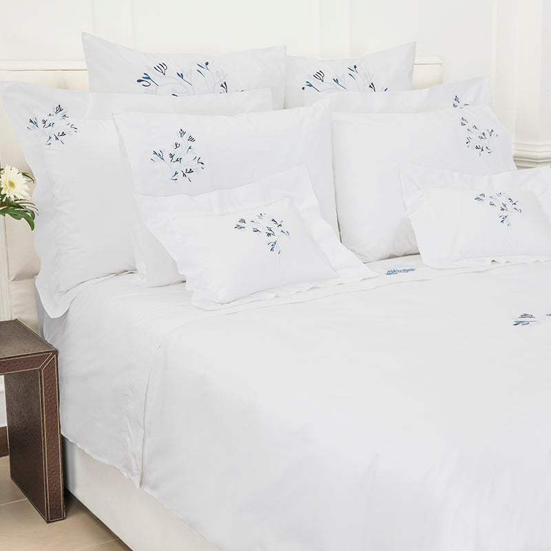 Percale Suez White Cobalt Duvet Cover - NetDécor 