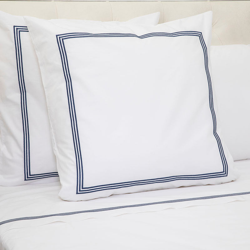 Percale Trafalgar White Cobalt Blue Decorative Pillowcase - NetDécor 