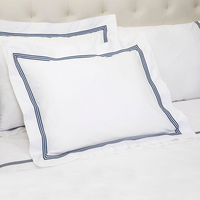 Percale Trafalgar White Cobalt Blue Oxford Pillowcase - NetDécor 