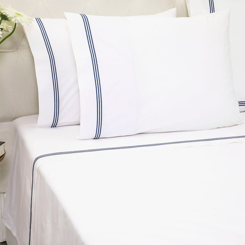 Percale Trafalgar White Cobalt Blue Sheet Set - NetDécor 