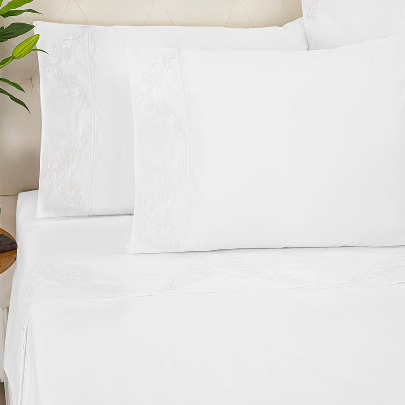 Percale Windsor White White Sheet Set - NetDécor 